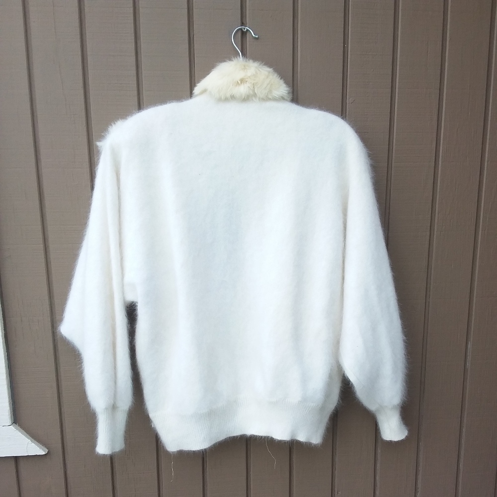 Medium Sweater Off White Angora Soft Vintage! - Picture 7 of 7